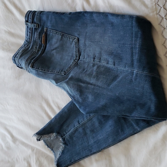 Joe's Jeans " The Charlie"  high rise skinny ankle 30 or 31 - Picture 11 of 12